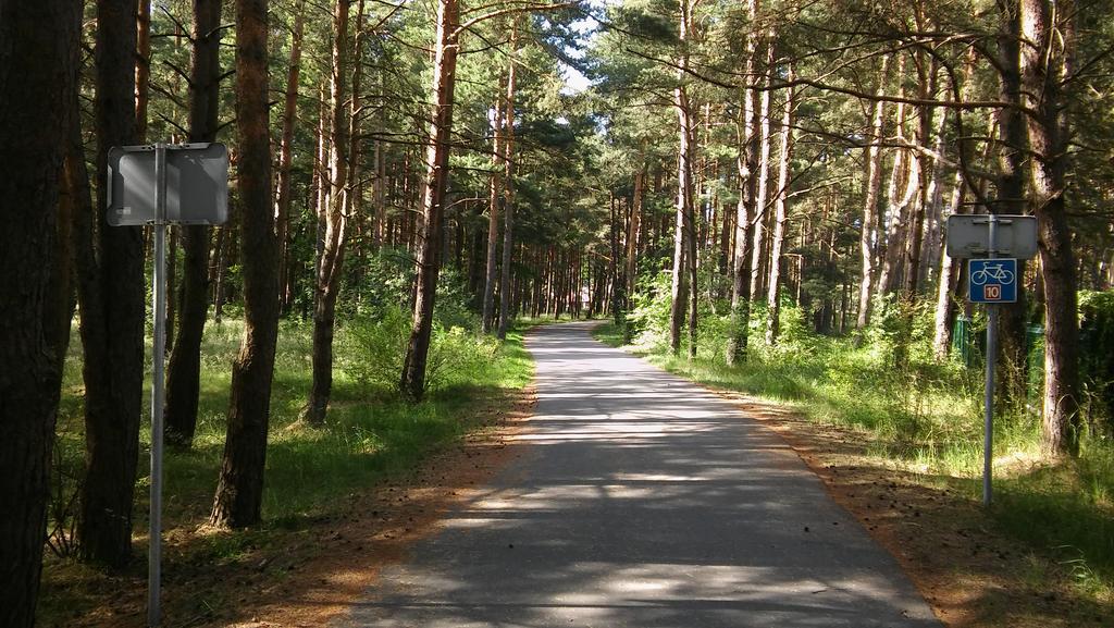 Апартаменты Jauki Vieta Poilsiui Kunigiskese Паланга Экстерьер фото